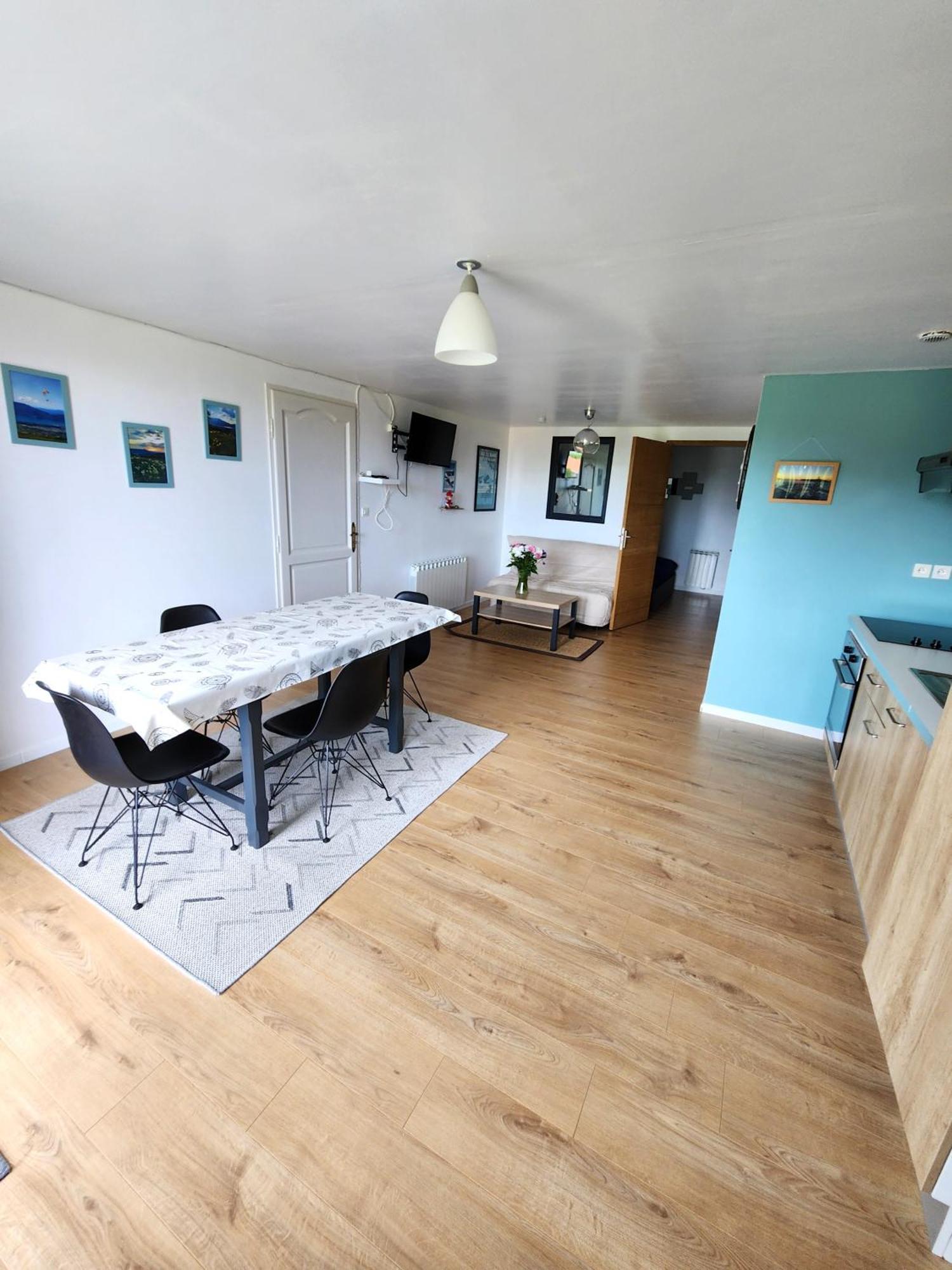 Appartement Independant Dans Maison Au Calme Pugny-Chatenod Kültér fotó